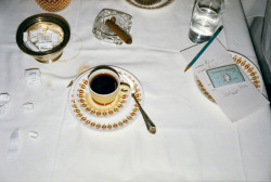 isingwith-harps:  Stephen Shore Coffee in