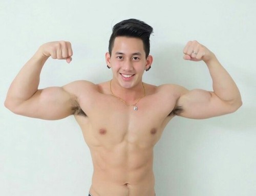 chicosguaposlindos:  Asían Hot Muscle - adult photos