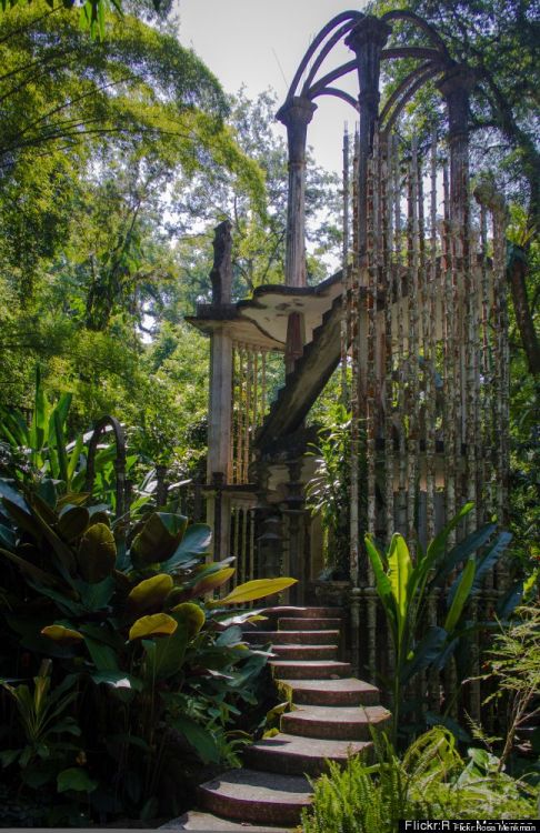 hobbitology:  voiceofnature:  Amazingly surreal Las Pozas in the rainforest by Xilitla in the Mexico mountains. Created by Edward James in the 40′s, it includes more than 80 acres of natural waterfalls and pools interlaced with towering surrealist