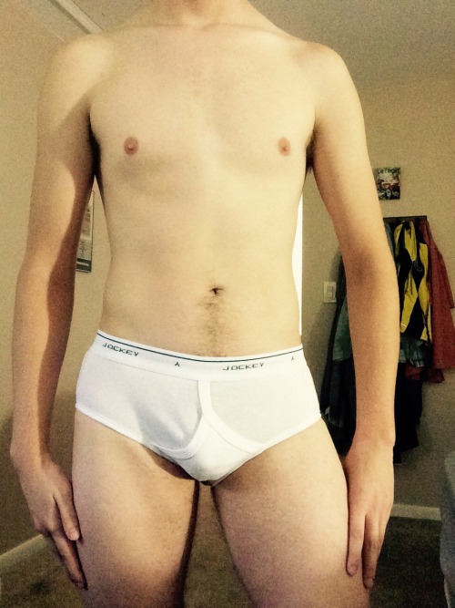 binatemale: Jockey briefs for TWT