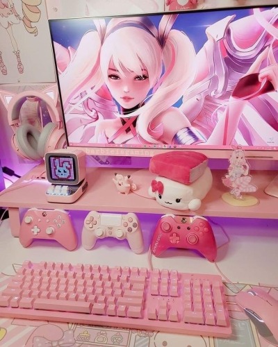 Anime gamer girl instagram