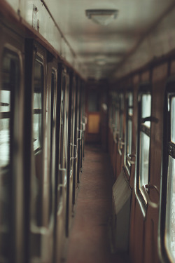 r2–d2:  Train Interior in Romania 