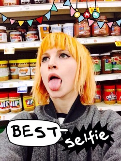 Istillloveparamore:  Season3Avatrice:@Yelyahwilliams: I Have Bangs Again And I’m