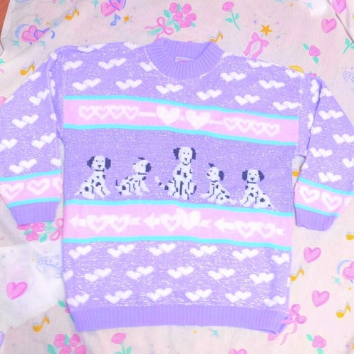 mahousenshi-skeletor:Dream sweaters