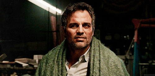helicarrier: Mark Ruffalo as Dylan Rhodes in Now You See Me 2.
