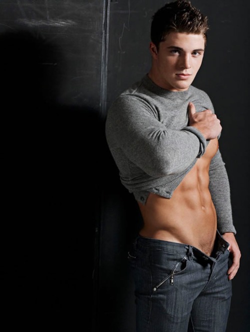 romy7:  Spencer Neville How come there’s not more of him around…I mean…look