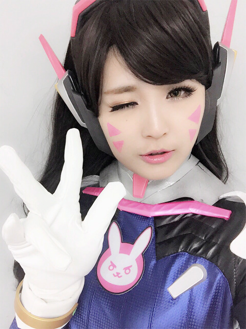 Porn Pics overbutts:  D.Va Cosplay   cutie~ <3