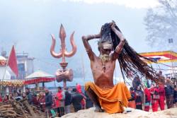 arjuna-vallabha:  Sadhu, Nepal by Laxmi Prasad