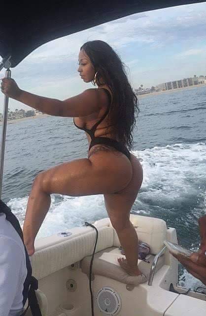 Porn photo Thick women/ BBWs