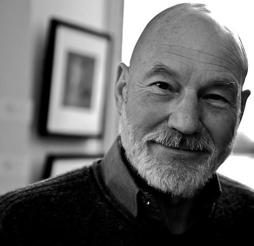 boy4daddies1971: blackandwhiteactors: Patrick Stewart Gorgeous!!!