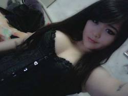 singaporegirls:  Xmm (via [Xmm boobs] (Singaporean, Lingerie, Normal/Not Model) - sgGirls.com :: Oriental and Beautiful)