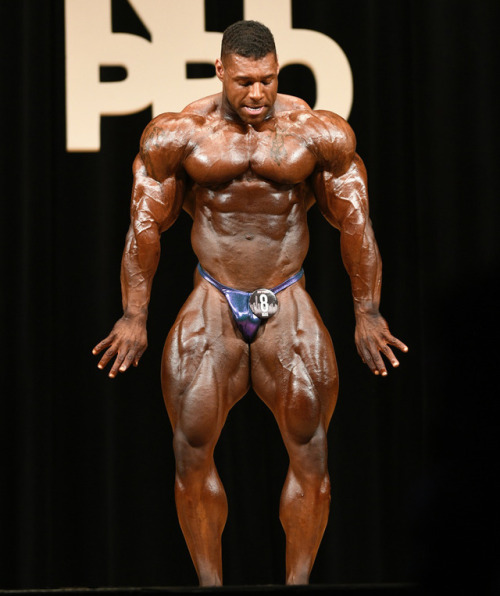 joeysilverado:Nathan De Asha NY Pro contest 2018