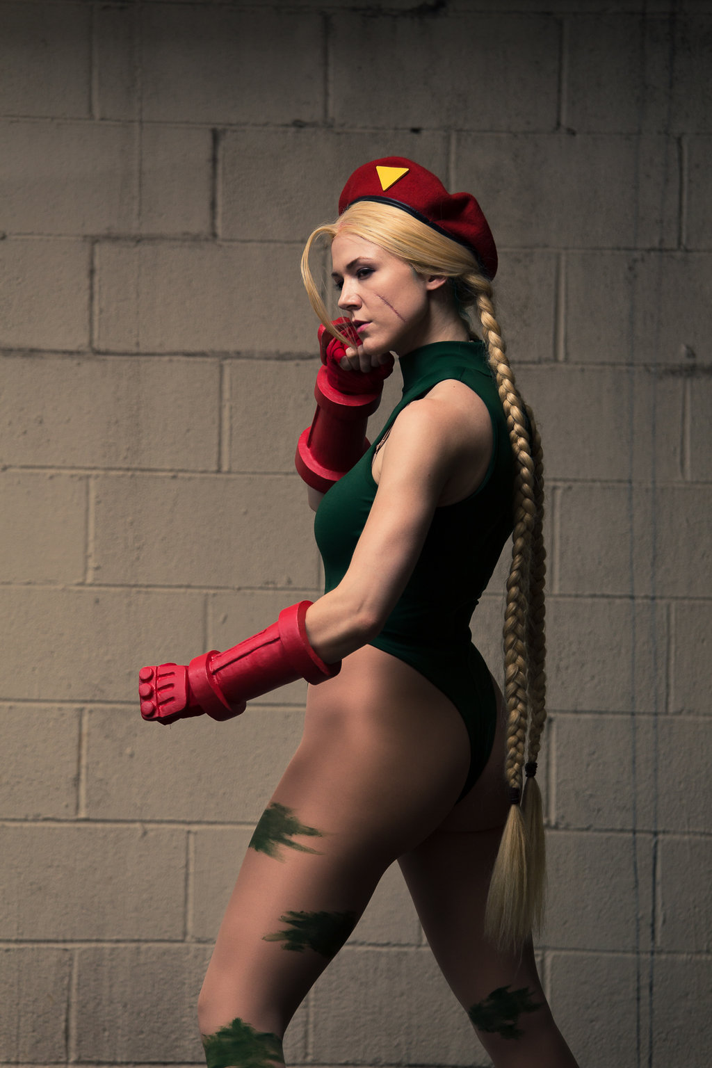 hotcosplaychicks:  Delta Red by kayz0rbeam Follow us on Twitter - http://twitter.com/hotcosplaychick