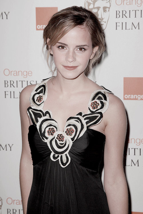 watsonlove:EMMA WATSONBAFTA Awards (2009)