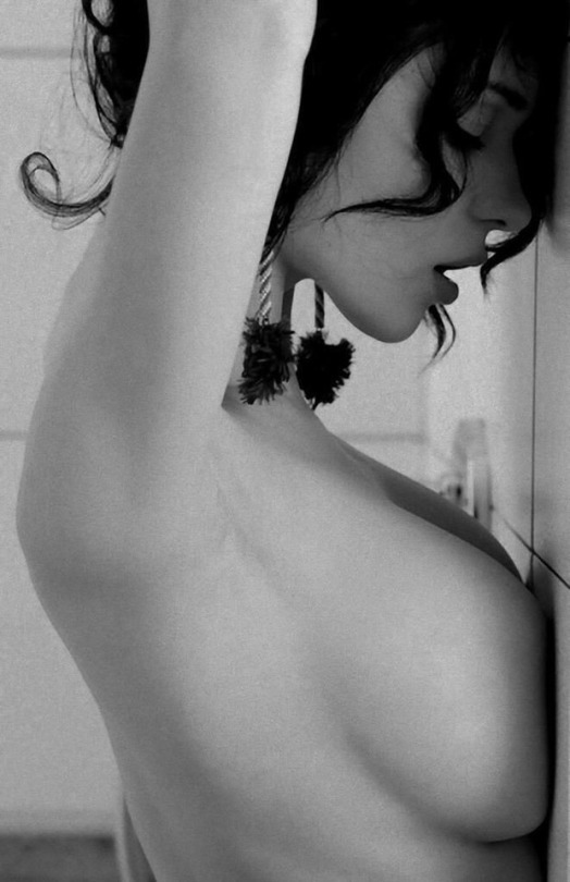desdemona-d:  Indecente, come un pensiero. FataMorgana 