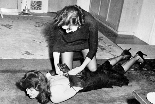 http://bondageoldies.tumblr.com/post/45044325574