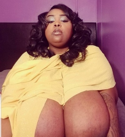 big-juggs-big-asses: