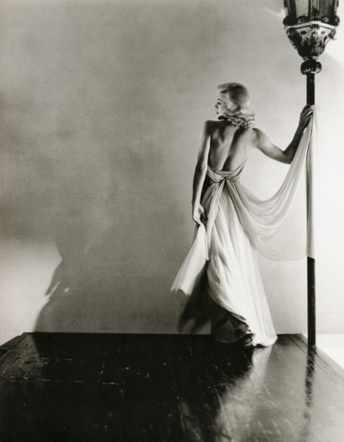 blanchefordubois: Horst P. Horst: Ginger Rogers, 1936.