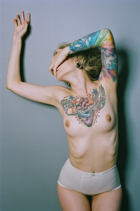 nothing-beats-tatooed-babes:  More here Nothing Beats Tattooed Babes