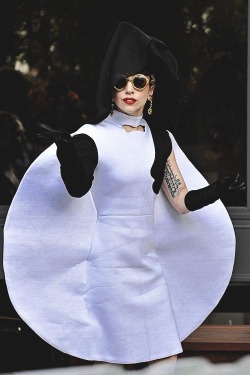 bbyfab:  LOVE GAGA 475