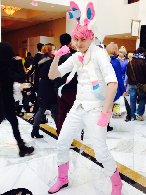 that-rainbow-child:  Katsucon part 5: Sunday!Lewis: squigglydiggShoot me a message if you see anyone you know, and I’ll tag them!