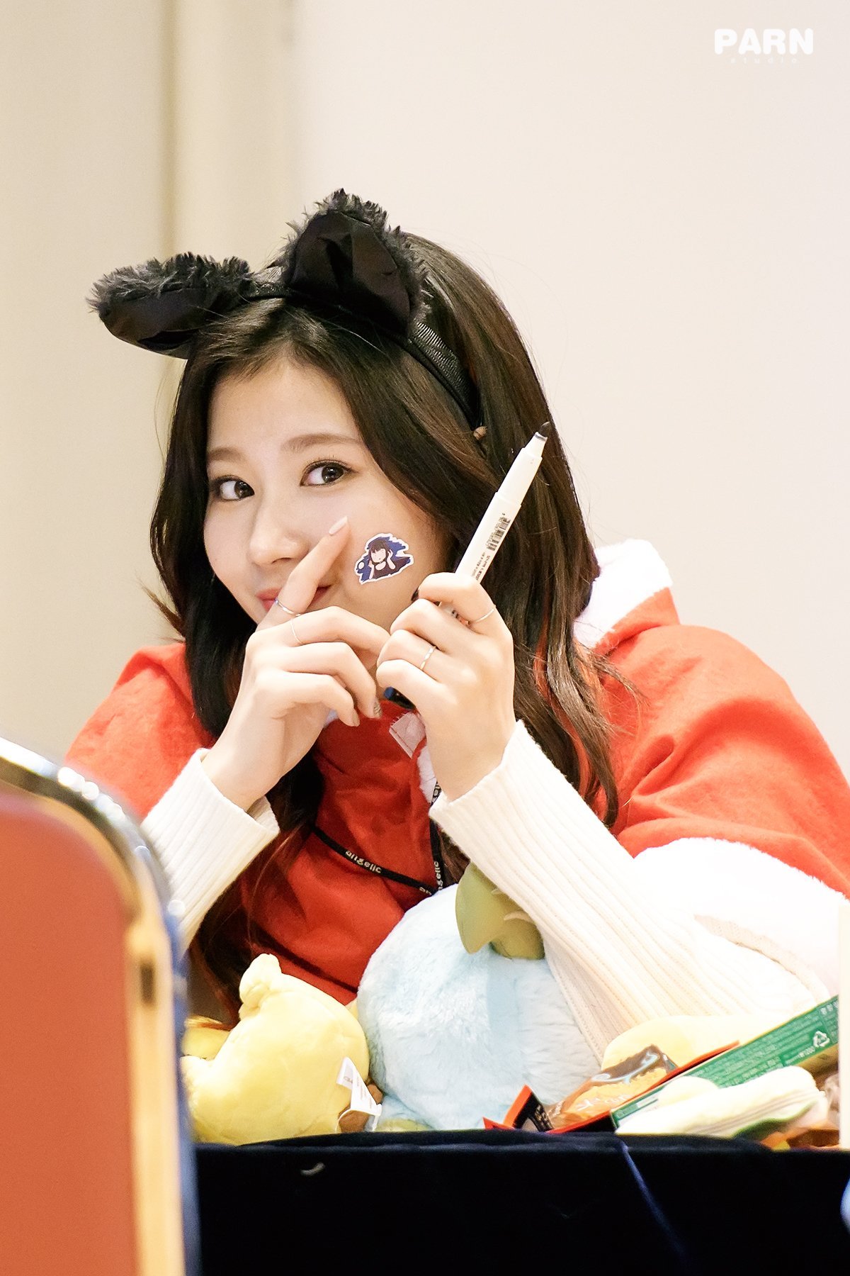 dailysana:  161113 Cheongyangni Fansign© studio PARN ❀ | do not edit.