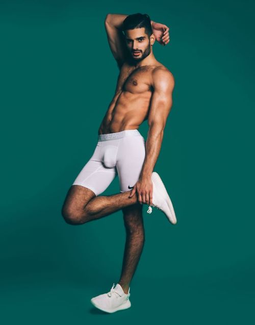 siroyagihkd:Samy Dorgham @ Wilhelmina (NY) by Brian Jamie Keep reading