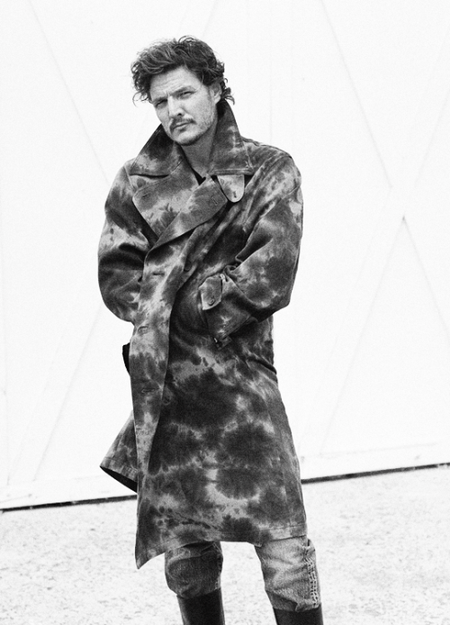 dicapriho:Pedro Pascal for Variety Magazine Photographs by Beau Grealy