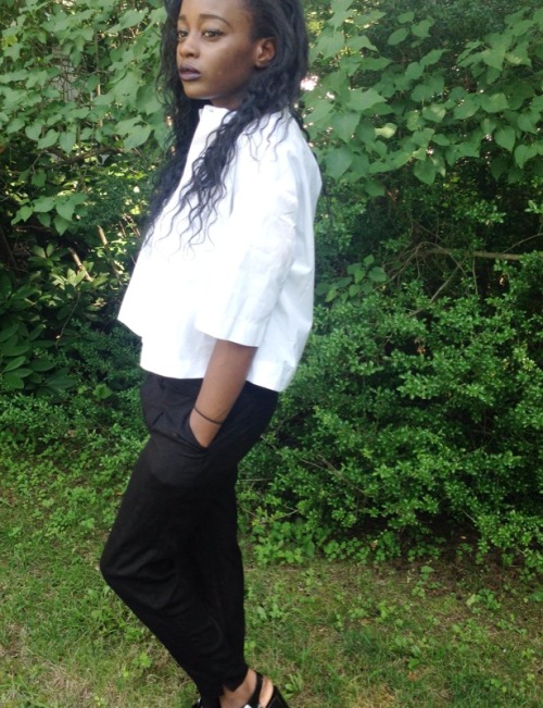 darkskinnedblackbeauty:  AsStyledbyLola.blogspot.com
