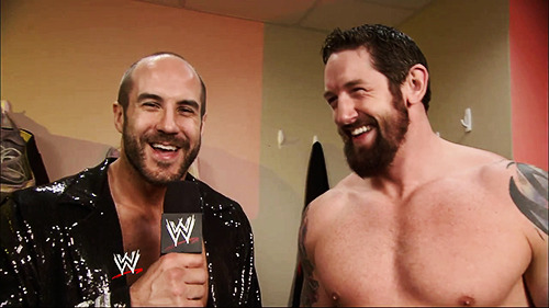 cesaro-fans:  Cesaro interviews Bad News Barrett  