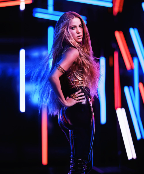 empireshak: SHAKIRA | PEPSI HALFTIME