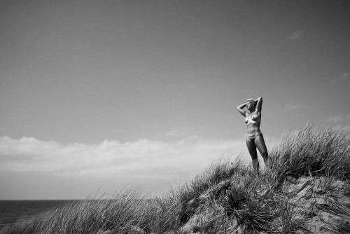 magpie–at–home:  When the Reigns Fall | August 2014 This image is a part of the The Women We Are Project. Instagram  Facebook  Website 