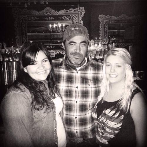 Met Aaron Lewis last night ! 