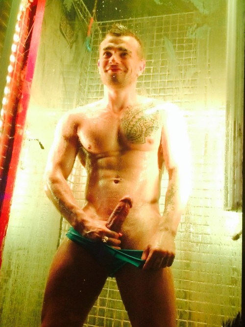 malestrippersunlimited:    [Via Male Strippers Unlimited.com]    