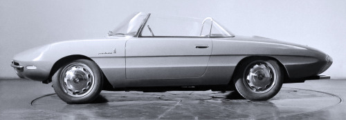 Alfa Romeo Giulietta SS Spider Speciale Aerodinamica, 1961, by Pininfarina. Presented at the Turin M