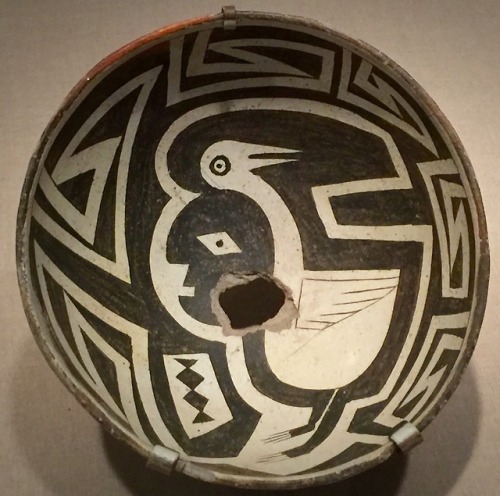 Black and white Mangas-Mimbres pot of the Mogollon culture of the American Southwest/northern Mexico