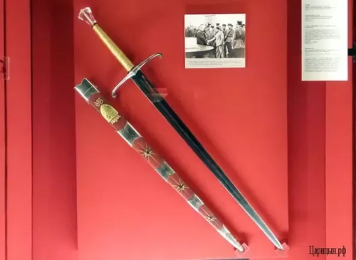 The Sword of StalingradProduced by order of King George VI, the Sword of Stalingrad was made to comm