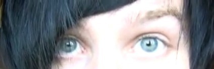 amazingemmaisonfire:  wherethejetpacksgo:Nash griers eyes cower in shame   Omg the