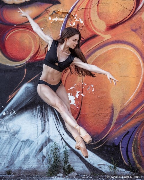 Gorgeous Abigail Paige with the Washington Ballet PTPA Photo ©️Jason Lavengood  ▪️▪️▪️▪️▪️▪️▪️▪