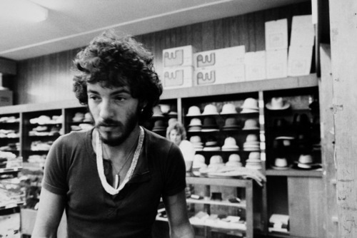 theimpossiblecool: Springsteen, 1975. 