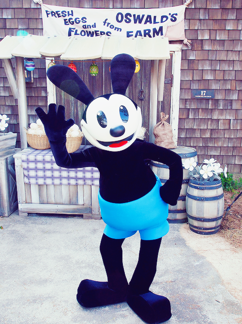 Oswald the Lucky Rabbit makes character debut at Tokyo Disneyland Resort in new meet-and-greet at Di