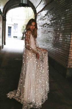 littlealienproducts:  ‘Counting Stars’ Wedding Dress by  BoomBlush  