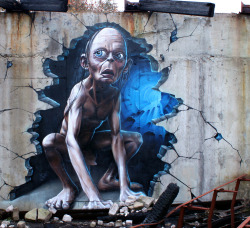 fer1972:  Street Art by SmugOne