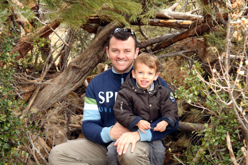 Dans la cabane, Papa et Robin