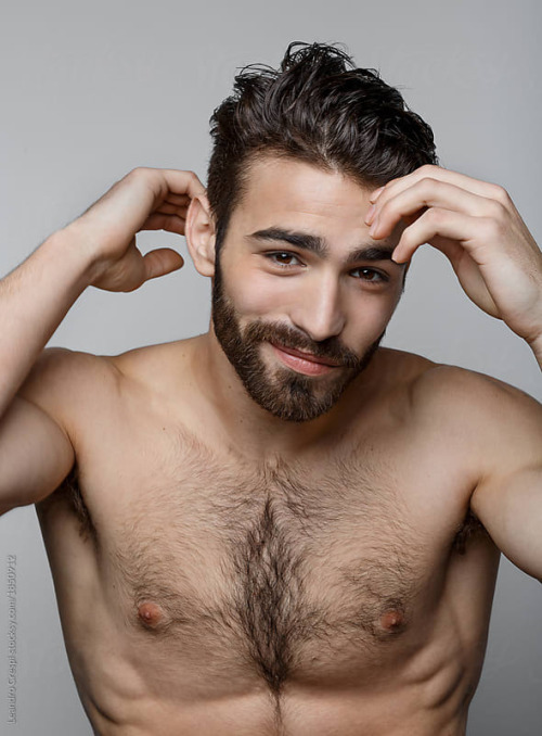 I LOVE HAIRY MEN