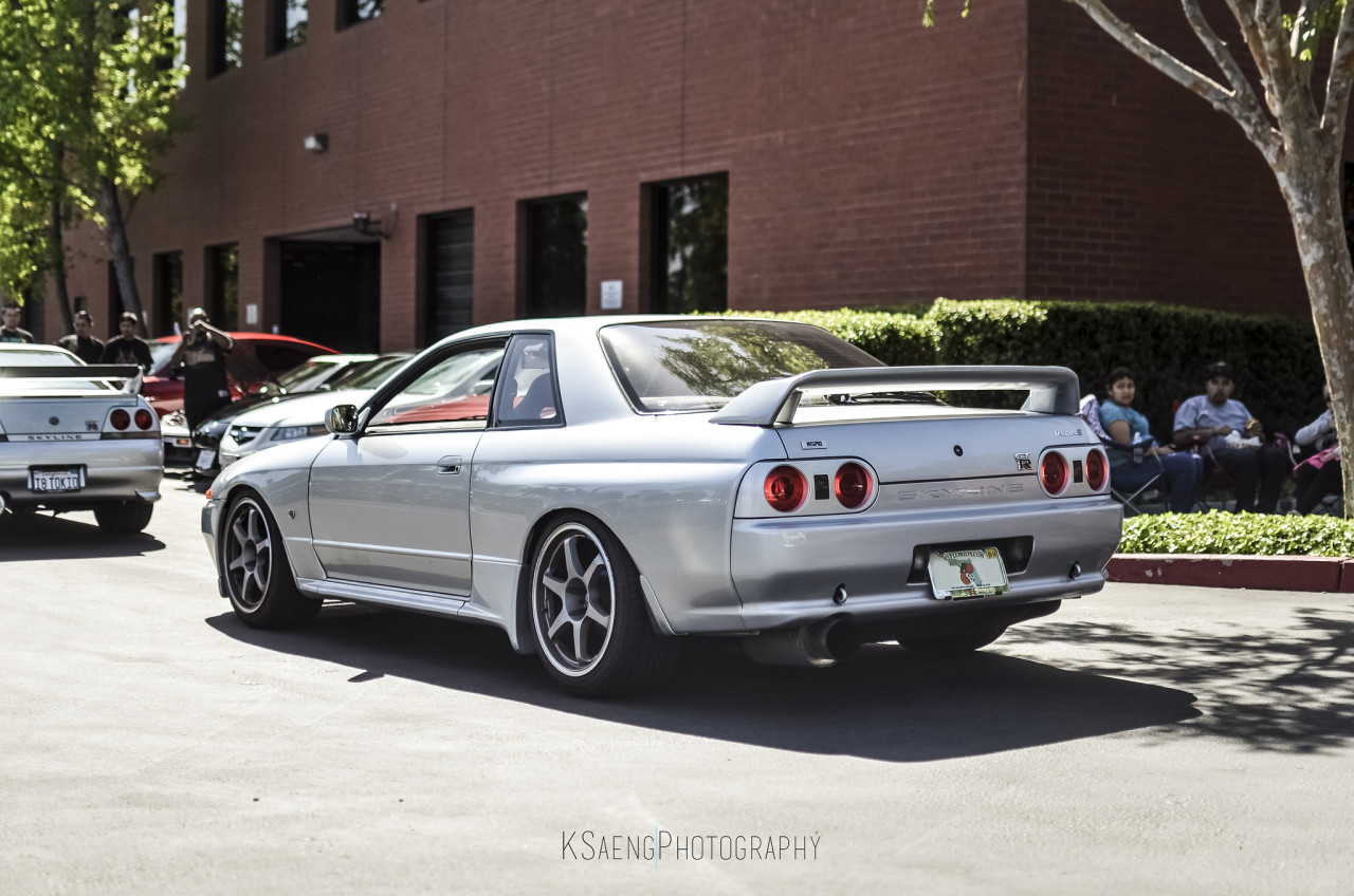 nissanmotorsport:  R32 Skyline VSpec II - 1 by Kevin Saengsourinho on flickr   