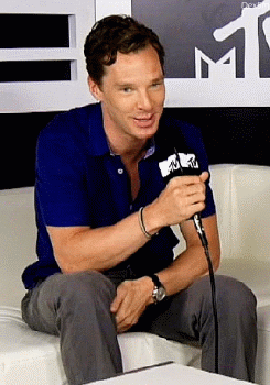 thescienceofjohnlock:  benedict-1976:  dex5m:  [X]  Benedict, tu veux nous faire