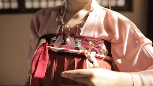 hanfugallery:Chinese hanfu by 花朝记