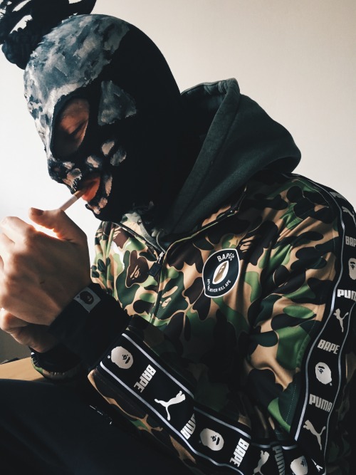 rizmo1:  PUMA x BAPEwww.genetikk.de