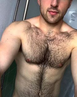 furrytrade: thehairyhunk: 😈😈😈🐻🐻🐻👉🏼👉🏼👉🏼@sha.wnc